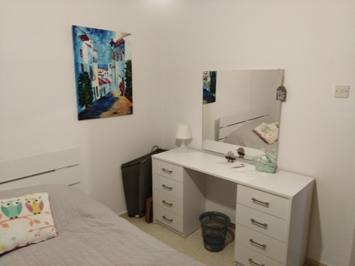 Larnaca, Pervolia 1 Bedroom Seaside Apartment المظهر الخارجي الصورة